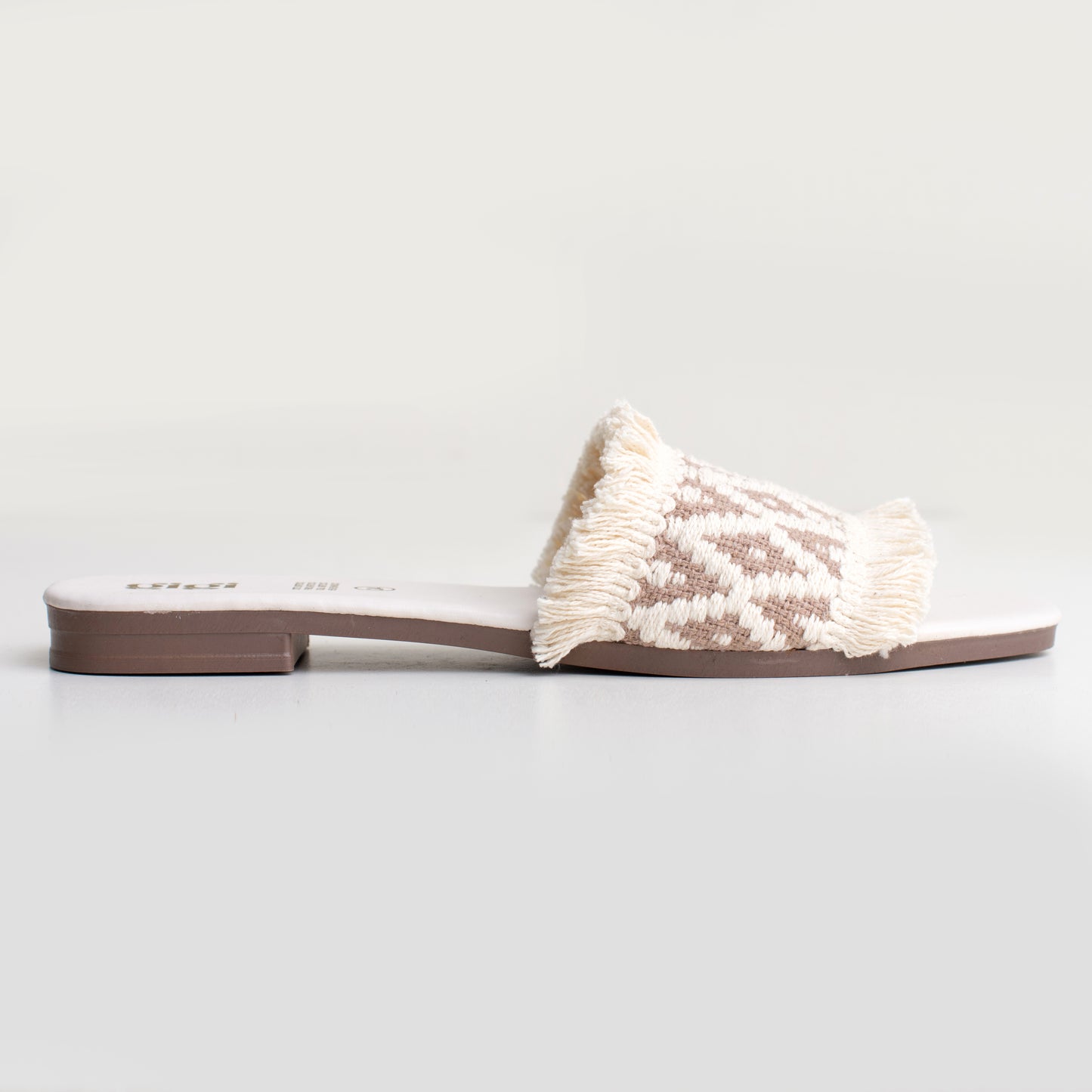 Sandalia Paula Latte