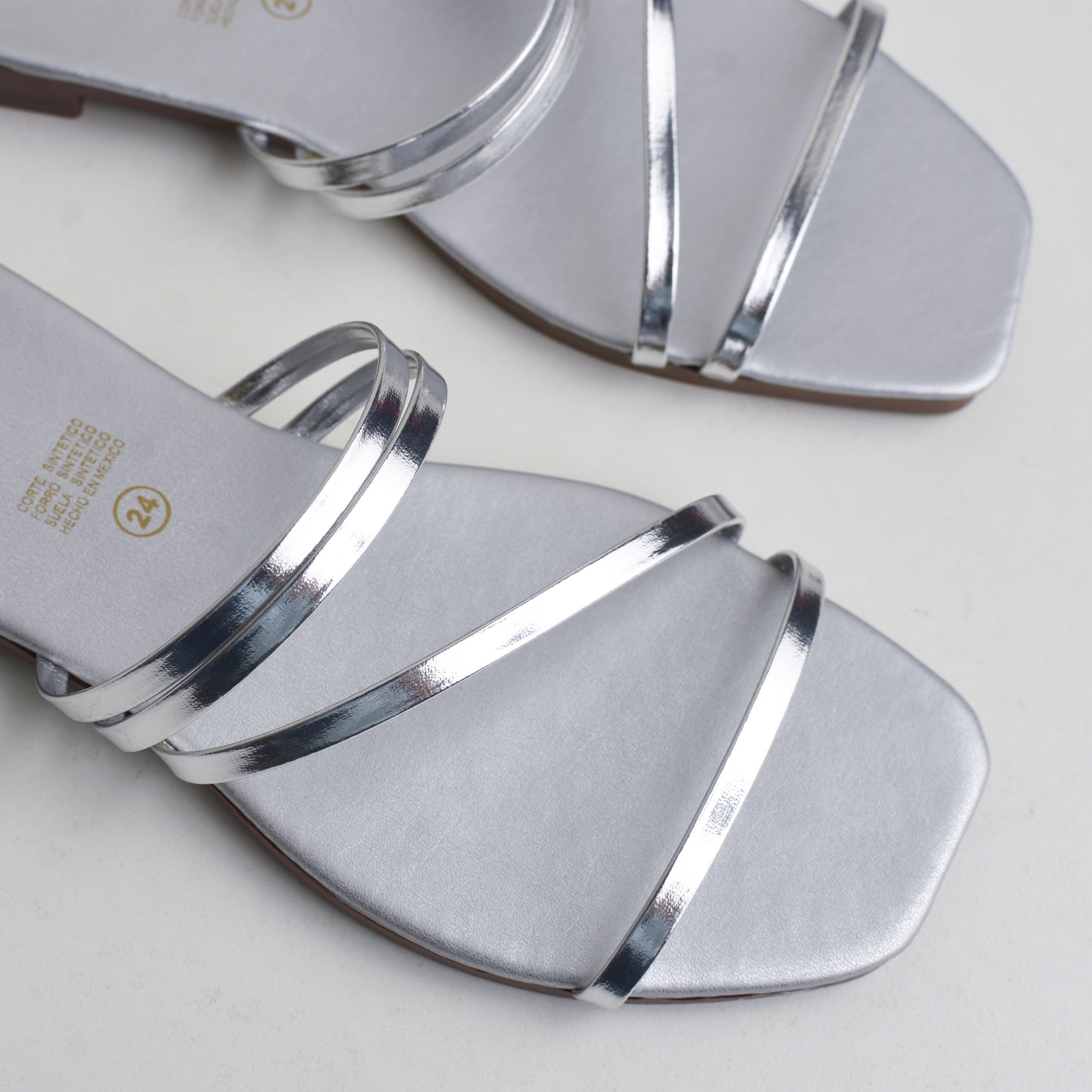 Sandalia Plata M30